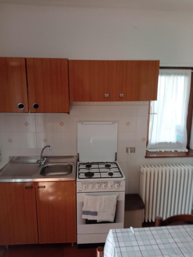 La Turr De Mezz Hotel Nesso Luaran gambar
