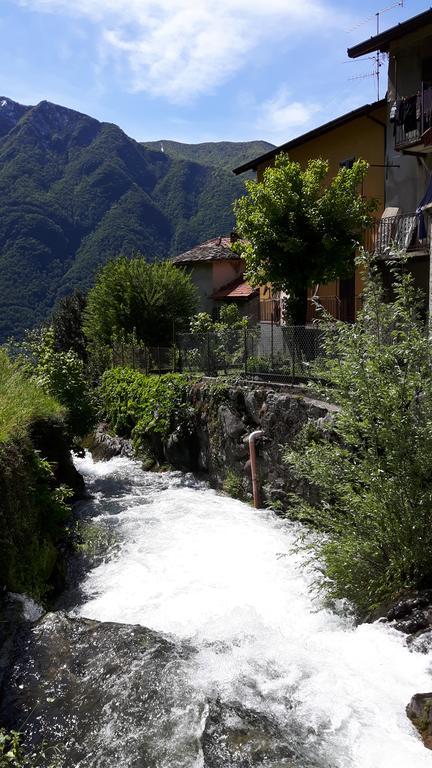 La Turr De Mezz Hotel Nesso Luaran gambar
